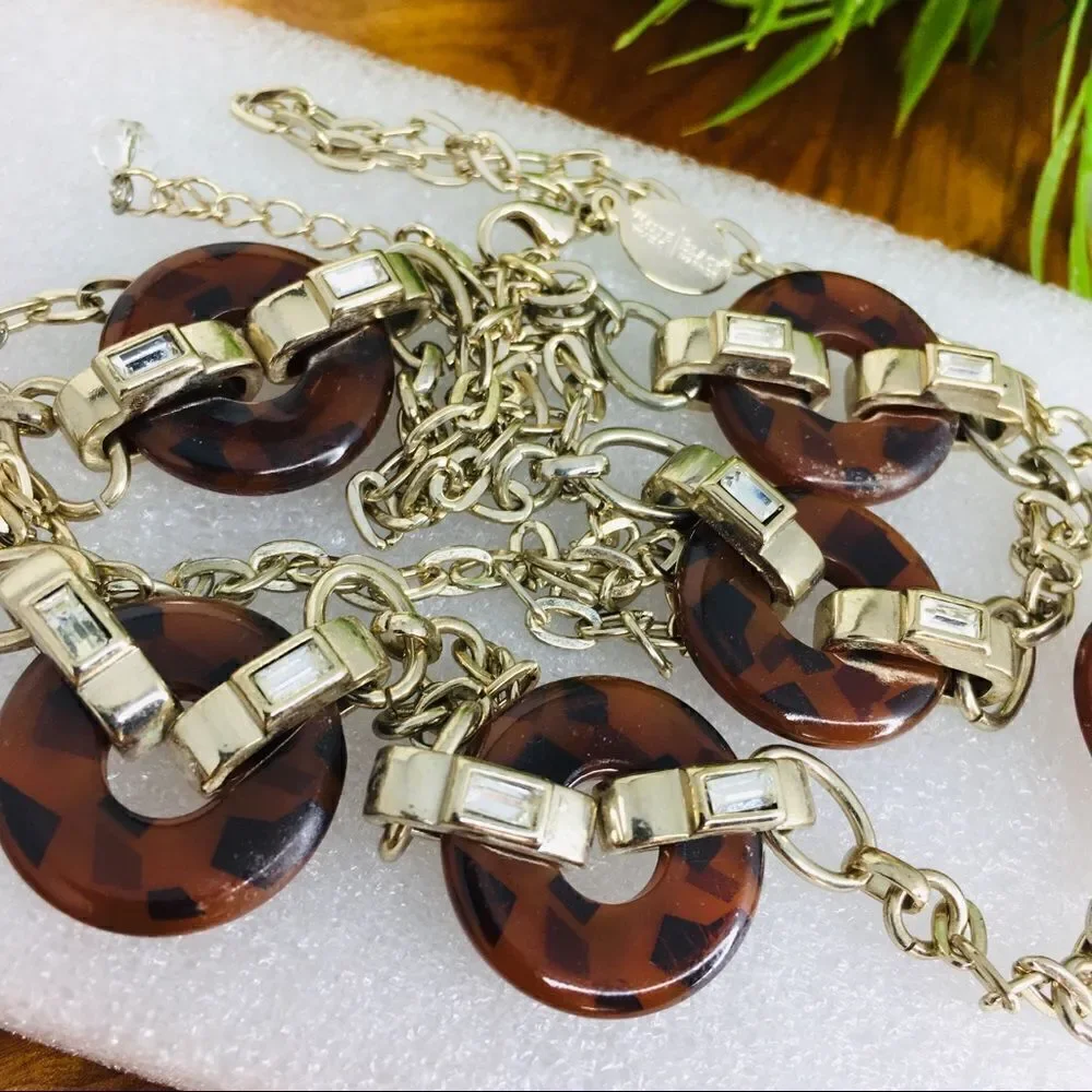 WHBM white house black market Tortoise Link long necklace Baguette Crystals 4260